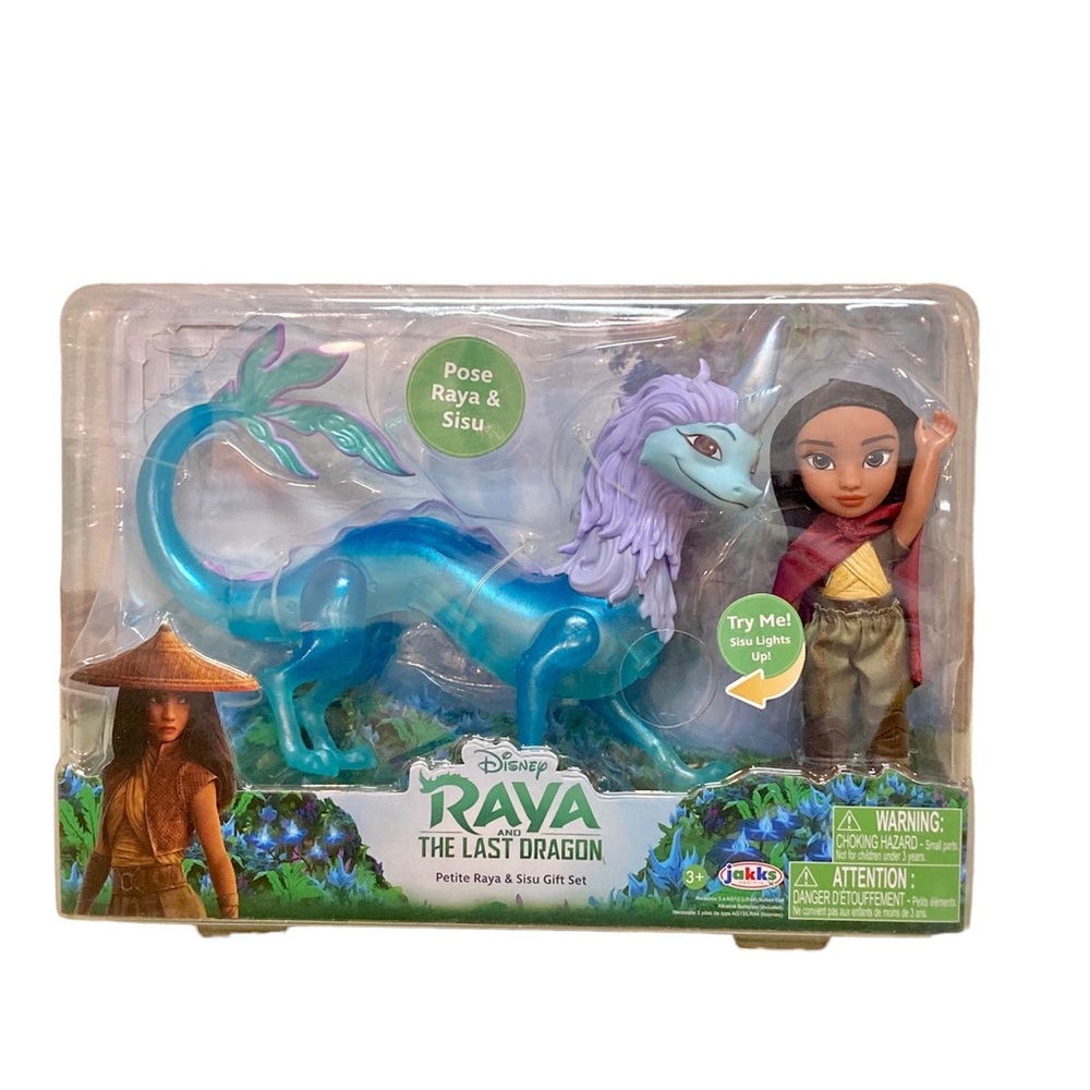 New Disney Raya and The Last Dragon Petite Raya & Sisu Gift Set Light Up Figure